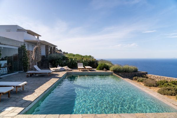 Pool area