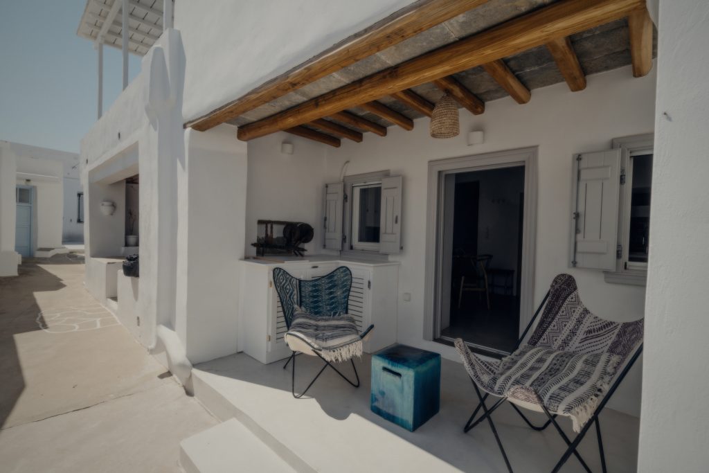 Ailia Luxury Villa — traditional Cycladic architecture